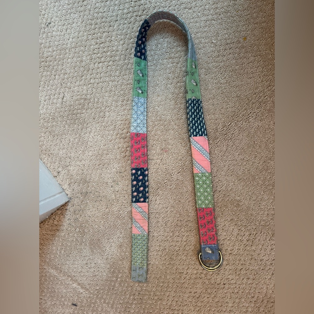 Vineyard vines, fabric belt